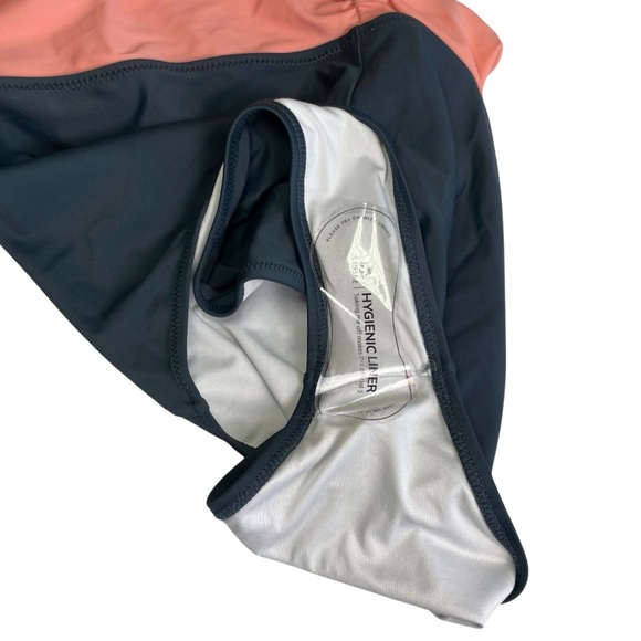 CUPSHE Women's Knotted Color Block One Piece Swimsuit Small White Peach Navy NWT - Picture 12 of 16